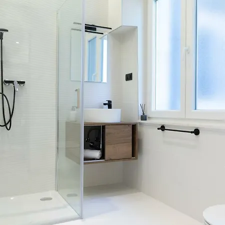 Twins Idola Appartement *